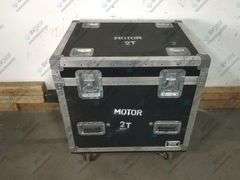 Armando Cases (22x28x21) Wheeled Road Case
Removable Custom Motor Holding Box