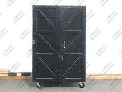 (41) ETC Source Four Pars in Wheeled Road Case