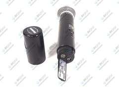 Shure ULXS4 Wireless Receiver Kit (J1: 554-590 MHz) w/ Accessories in Hard Carry Case