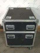 Armando Cases (2) [16x27x16] Custom Speaker Wheeled Road Case
Triangle Shaped Center Divider