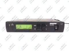 Shure ULXS4 Wireless Receiver Kit (J1: 554-590MHz) w/ Accessories in Hard Carry Case