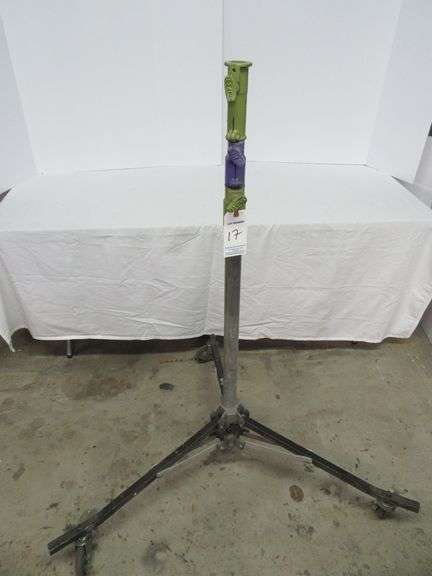 Grip Co Rolling C-Stand