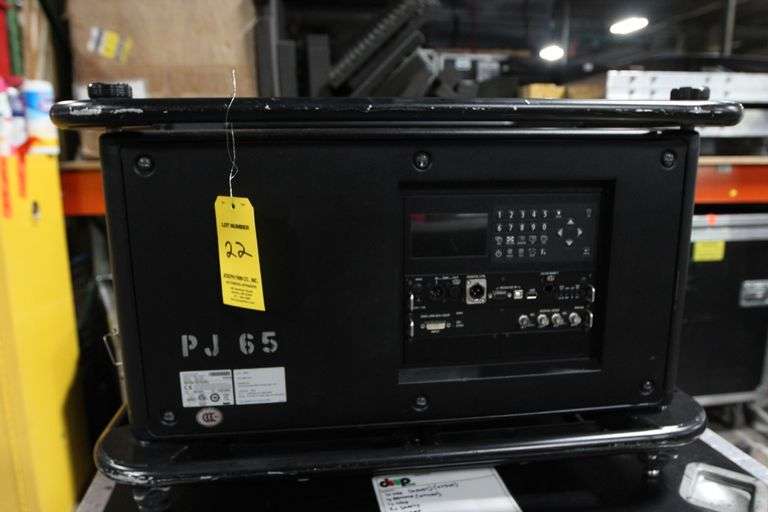 Barco HDX-W20 Flex Projector 20,000 Lumen, 1920 x 1200 Resolution, 3-Chip DLP Projector. Item includ