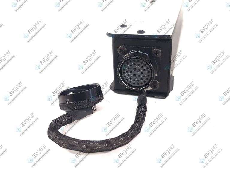 Whirlwind Mini 12 XLRF To W1IF Channel Audio Snake Box (White/Black)