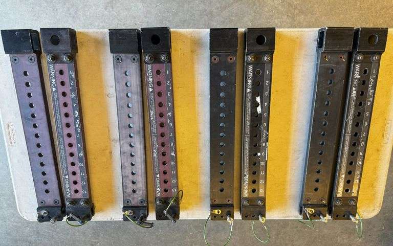 Electro-Voice EV Line-Array Rigging Hardware: 8-Side Brackets, 4-Single-Hole Rigging Bars for 118 & 