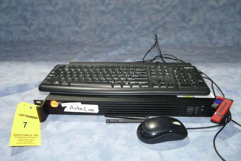 Superlogics SL-1UAH370I-GC Rackmount CPU with Autocue Qmaster V1.3 Prompter Software; Dongle; Keyboa