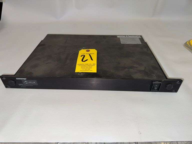 Shure UA845 Antenna Distribution System, 500-900 MHz