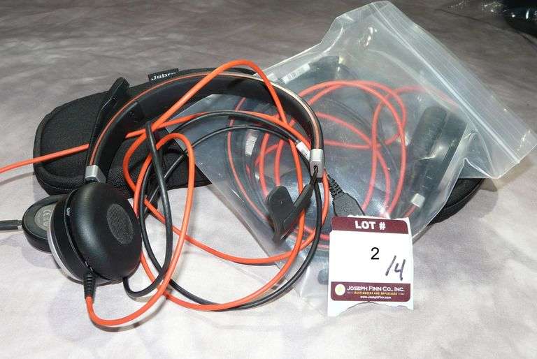 Lot (4) Jabra HSC017 ENC010 Evolve 40 Mono Headset Headphones with Mic; USB Adaptors and (2) Carry B