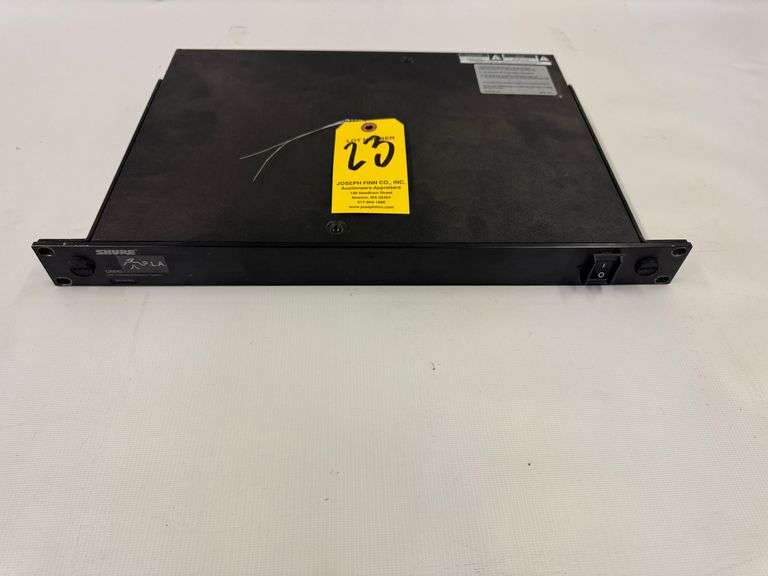 Shure UA845 Antenna Distribution System, 500-900 MHz