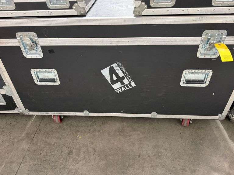 Portable Road Case 25.5" x 62" x 35"H