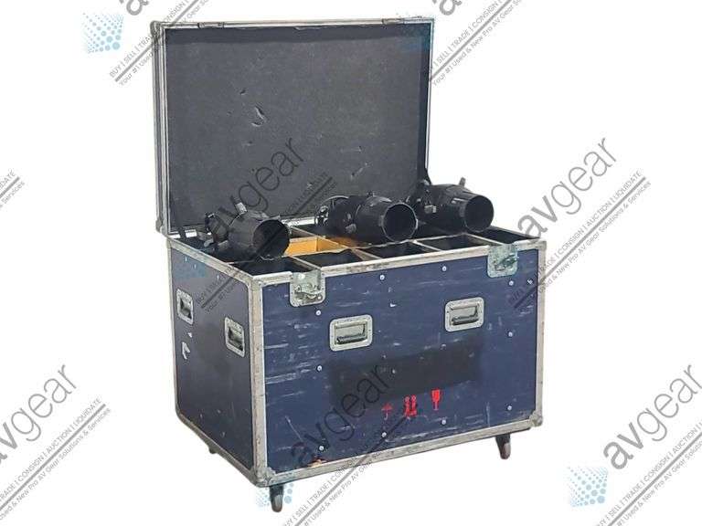 (12) ETC Source Four 750W Leko Lights in Wheeled Road Case (No Barrels/Lenses)