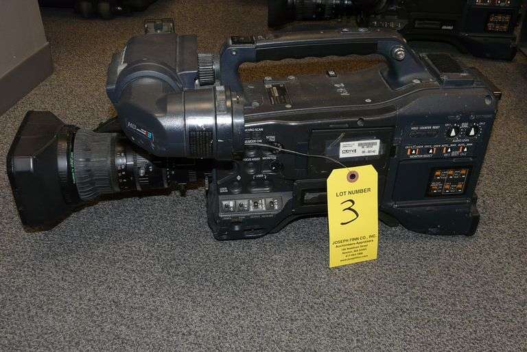Panasonic AG-HPX370P P2 HD Camcorder with Viewfinder and Fujinon XT17x4.5BRM-K14 Lens