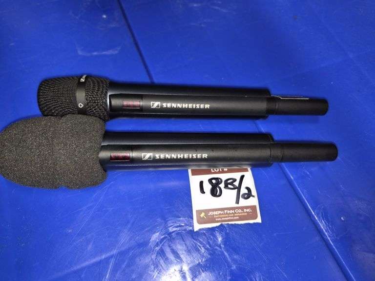 Lot (2) Sennheiser SKM 5000 Handheld Wireless Mics 674-698 MHz (Not Legal for Use in the USA)