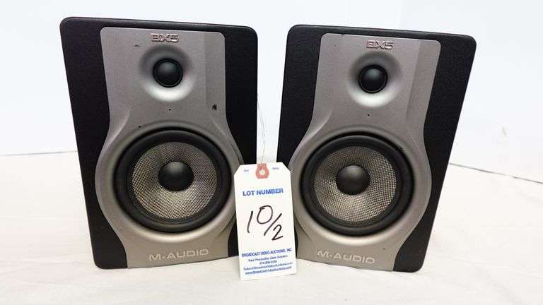M-Audio BX5 Carbon 5" Powered Studio Monitor Speakers-Pair