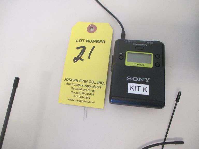 Sony UTX-B03 Transmitter, Freq. 536.125 - 607.875, (1) Antenna (No Battery Cover)