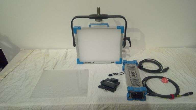Arri Skypanel S30-C LED Soft Light w/ Standard Diffusion & Intensifier ATA Port Road Case Light Engi