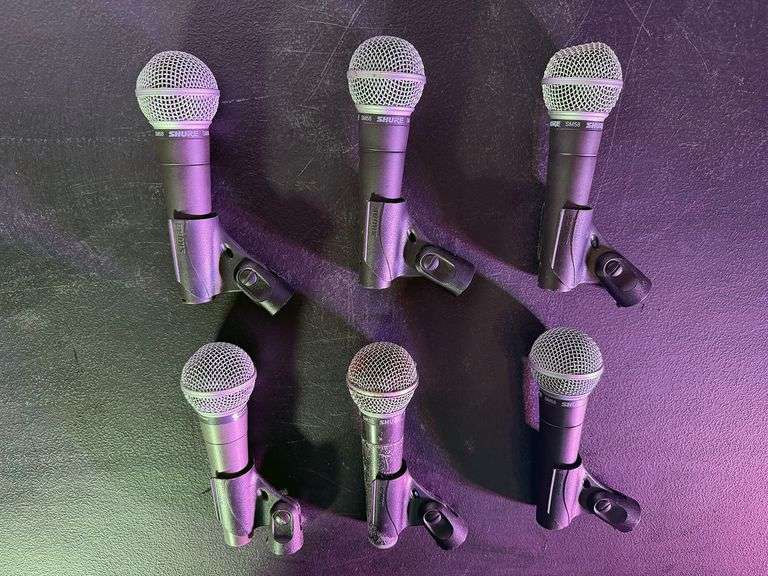 Lot 6: Shure SM58, Cardioid Dynamic Vocal Microphones