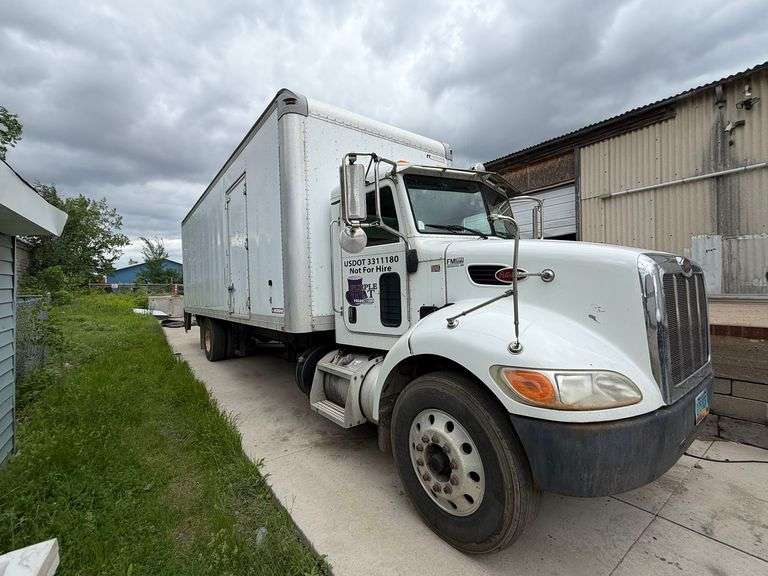 2013 Peterbilt 337 26' Box Truck, VIN #2NP2HN6X5DM182458, 6-Wheel, 310,946 Miles, 26,000 GVW, 2,500 