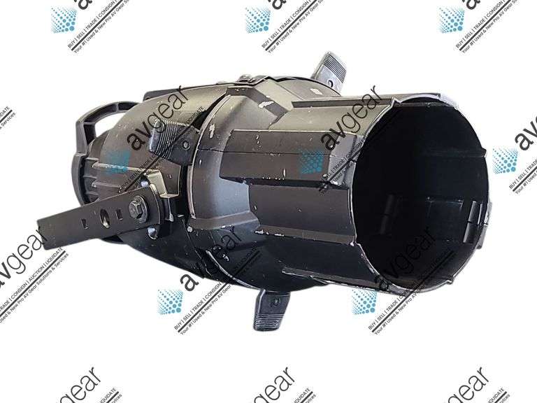 (6) ETC Source 4 750W Ellipsoidal Spotlights in Wheeled Road Case
