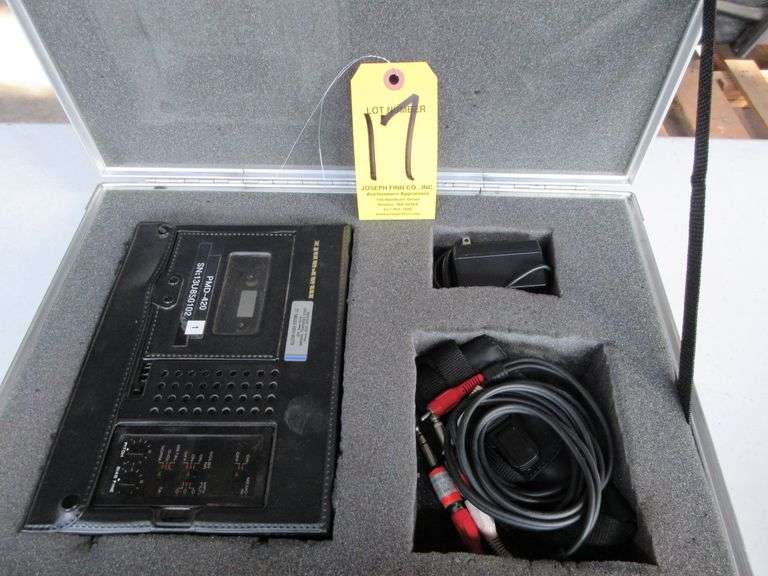Marantz PMD420 Cassette w/ PS and Hard Case