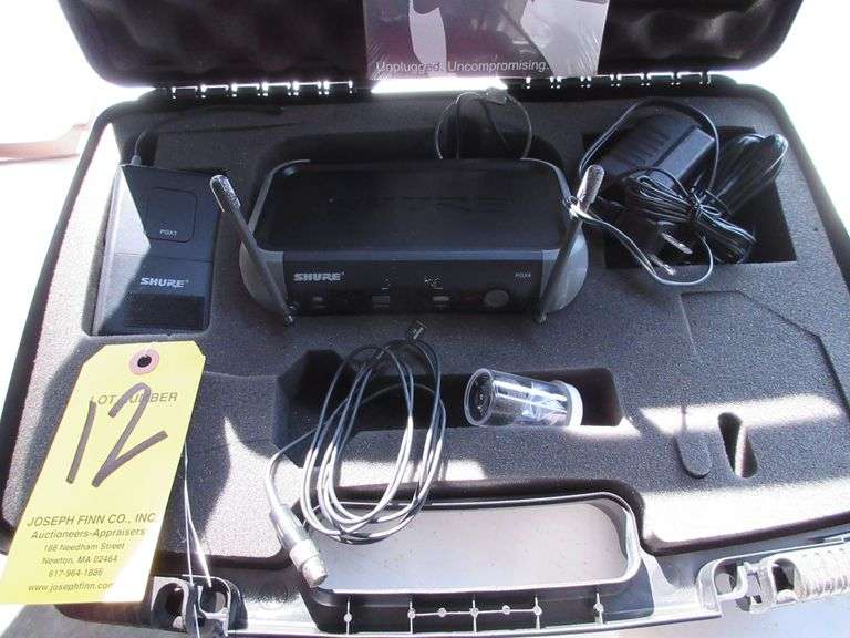 Shure PGX4 Receiver w/ Shure PGX1 Wireless Transmitter, PS and Shure Hard Plastic Case (NOT FOR USE 