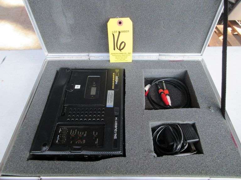 Marantz PMD420 Cassette w/ PS and Hard Case