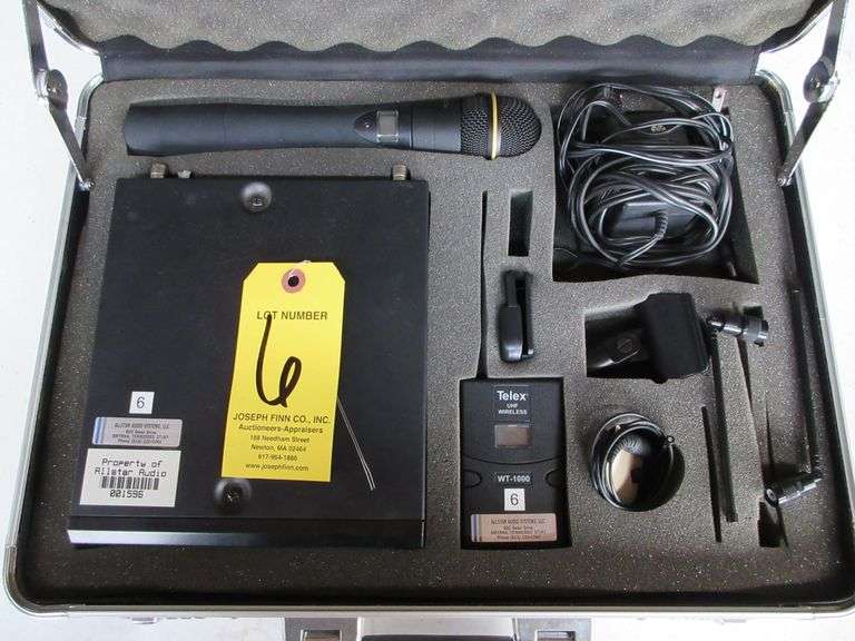 Telex FMR-1000 Clear Scan Wireless Mic Kit w/ Telex B WT-1000 UHF Belt Pack Transmitter, Telex FMR-1