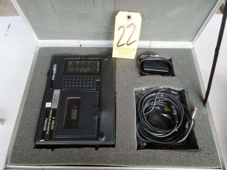 Marantz PMD420 Cassette w/ PS and Hard Case