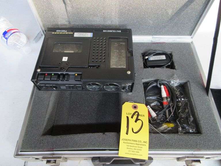 Marantz PMD420 Cassette w/ PS and Hard Case
