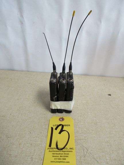 LOT (3) Shure UR1 Belt Pack Transmitters w/ Antennas, Freq. G1 470-530 MHz