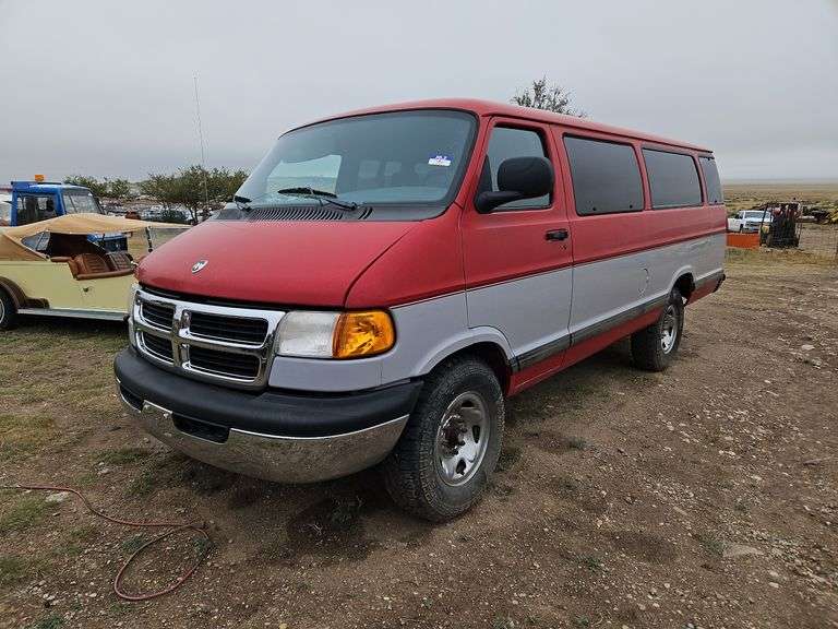*NEW VIDEO* 1998  Dodge  3500 Ram Van Base / SLT  Passenger  Van