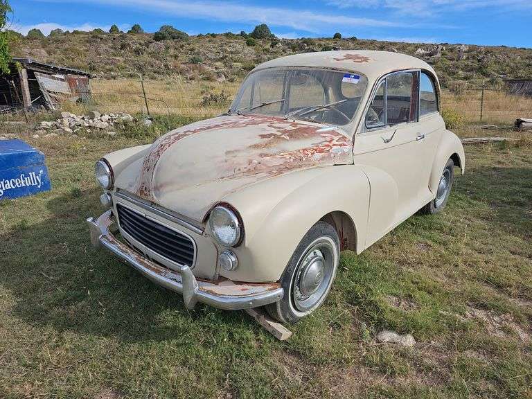 Morris Minor  2 Door