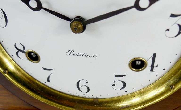 SESSIONS MANTEL CLOCK