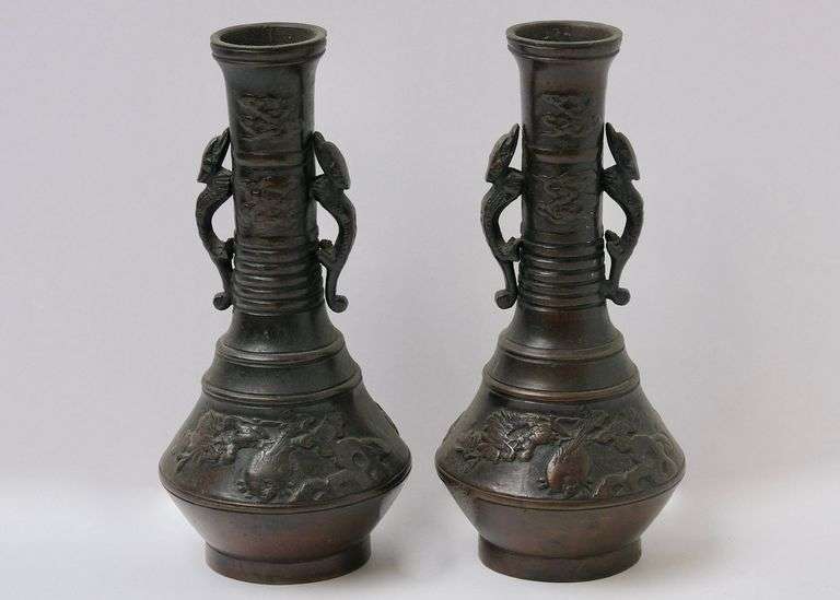 JAPANESE BRONZE VASES