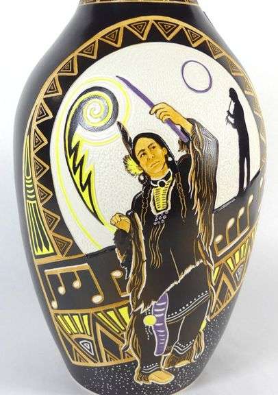 LEIGH SMITH TALKING EARTH VASE