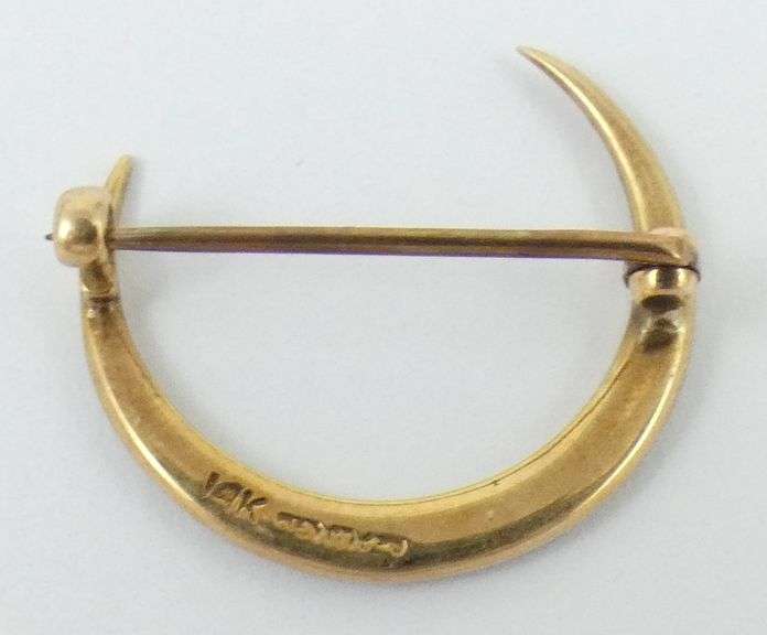 ANTIQUE ENGLISH GOLD BROOCH
