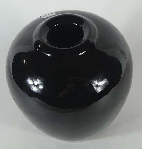 RARE BLUE MOUNTAIN POTTERY VASE