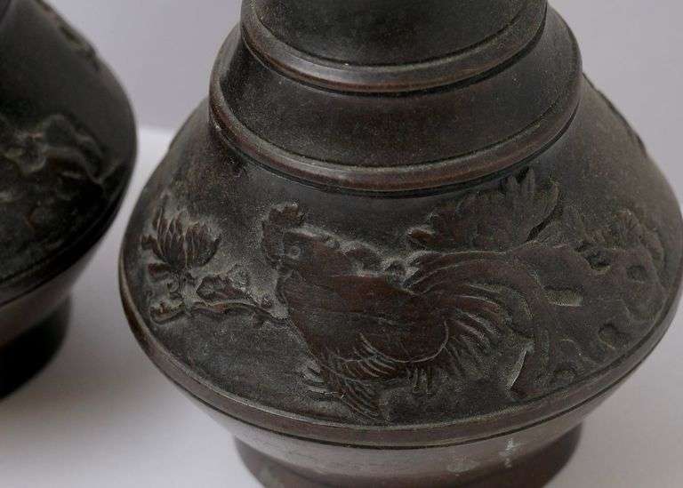 JAPANESE BRONZE VASES