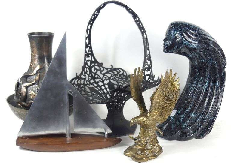 METAL & CERAMIC SCULPTURES
