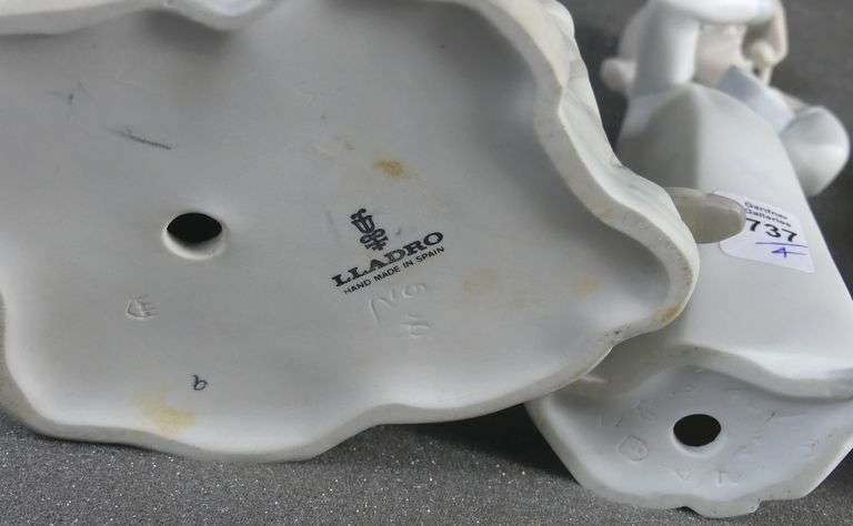 LLADRO FIGURINES