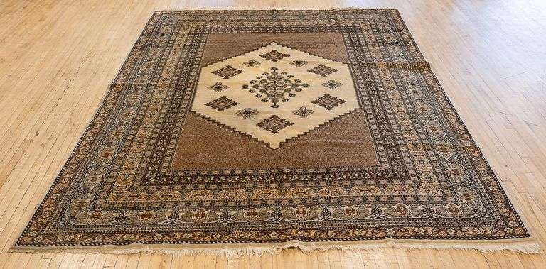 SHIRAZ CARPET