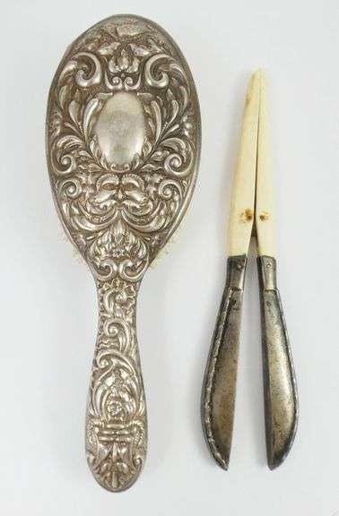 MIRROR, GLOVE STRETCHERS