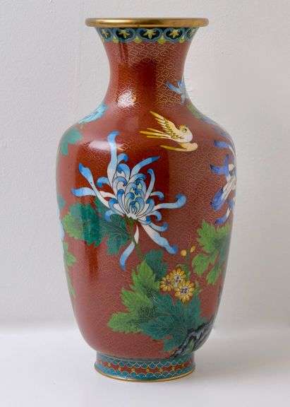 CLOISONNE VASES AND BOX