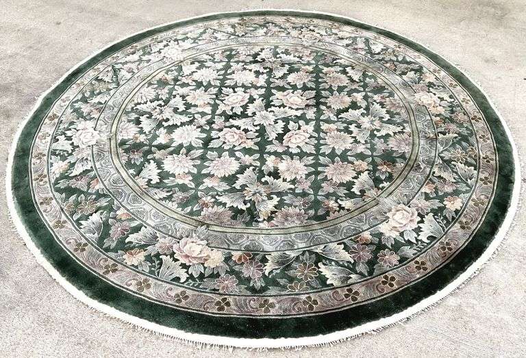 SILK ORIENTAL CARPET