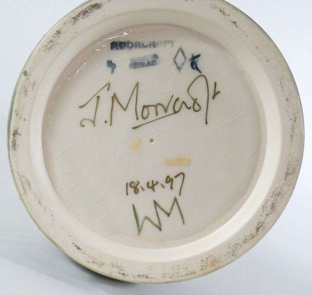 MOORCROFT VASE