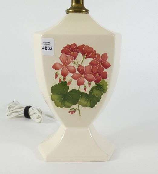 MOORCROFT TABLE LAMP
