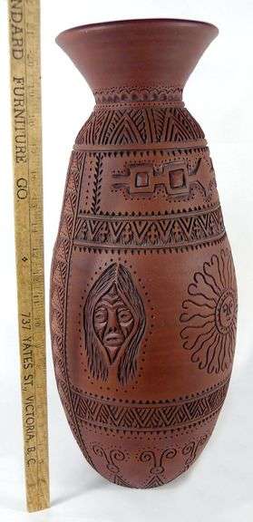 ONE-OF-A-KIND TALKING EARTH VASE BY STEVE SMITH