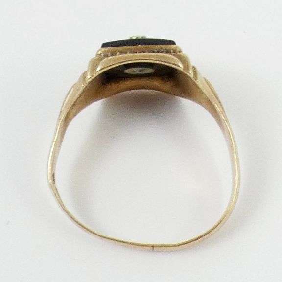 GOLD FRATERNAL RING