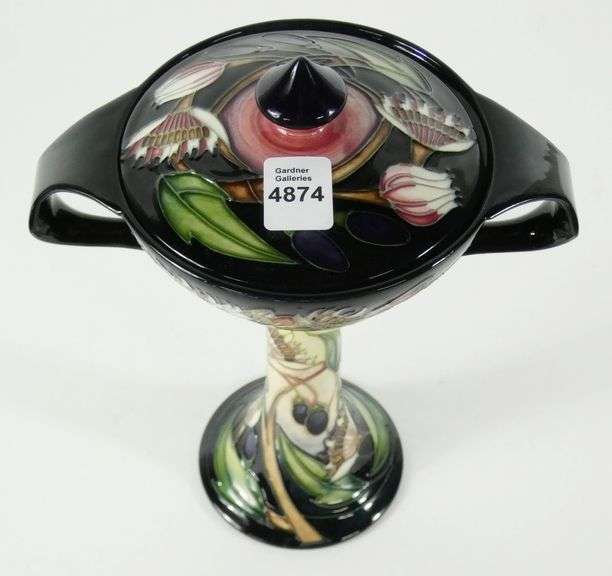 MOORCROFT BONBONNIERE