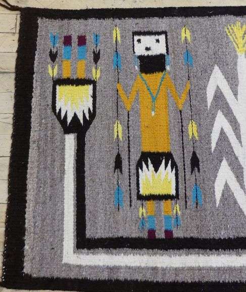 VINTAGE NAVAJO RUG